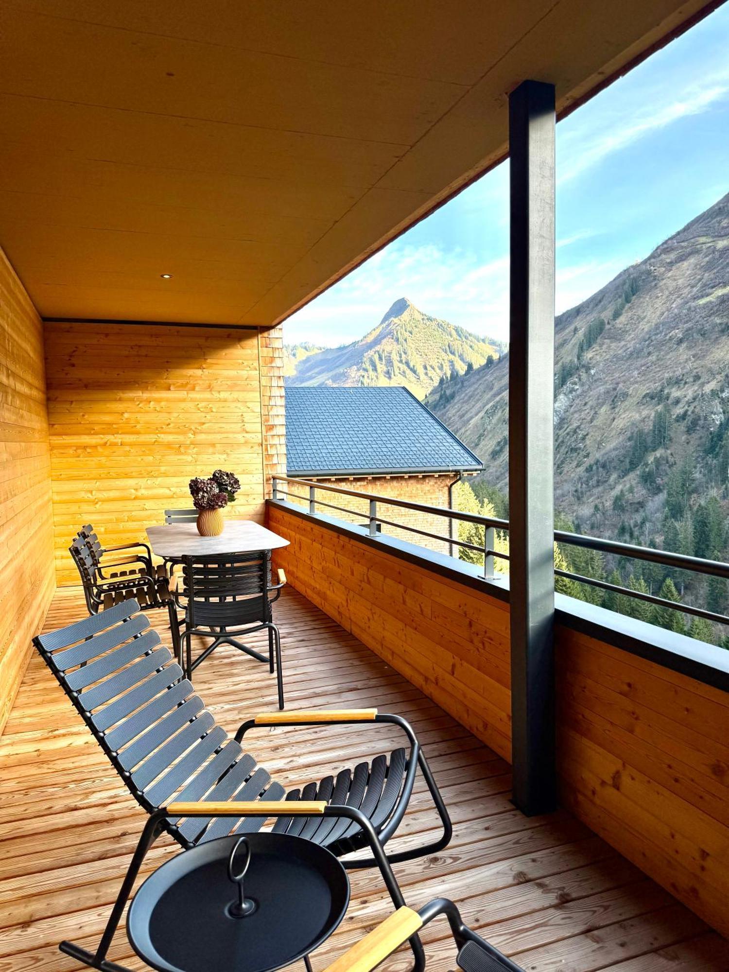 דירות Alpenstolz Damuels Haus 4 - Stilvoll Urlauben In Den Bergen מראה חיצוני תמונה